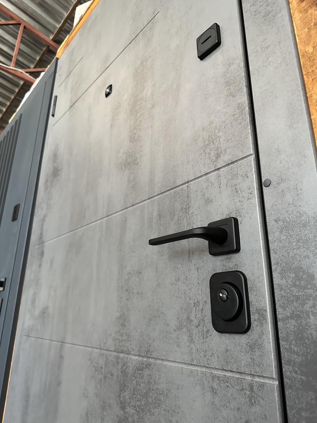 Дверь входная Эконом Redfort дуэт 960х2050 мм Бетон темно-Серый/Бетон (23175331) - фото 11 Дверь входная Эконом Redfort дуэт 960х2050 мм Бетон темно-Серый/Бетон (23175331) - фото 11