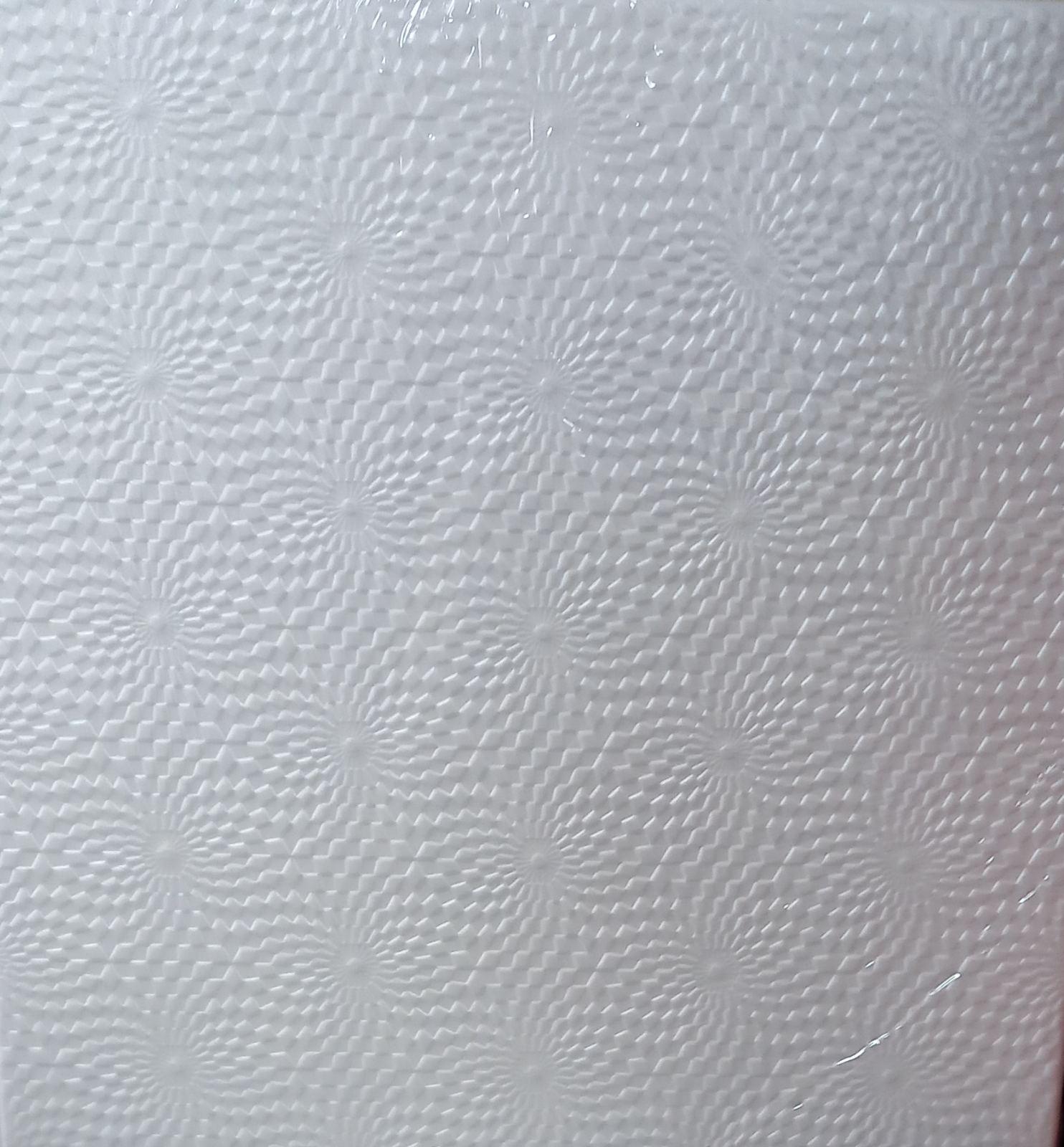 Плитка потолочная Добра справа ДС 83 Око (ДС 83 Око)