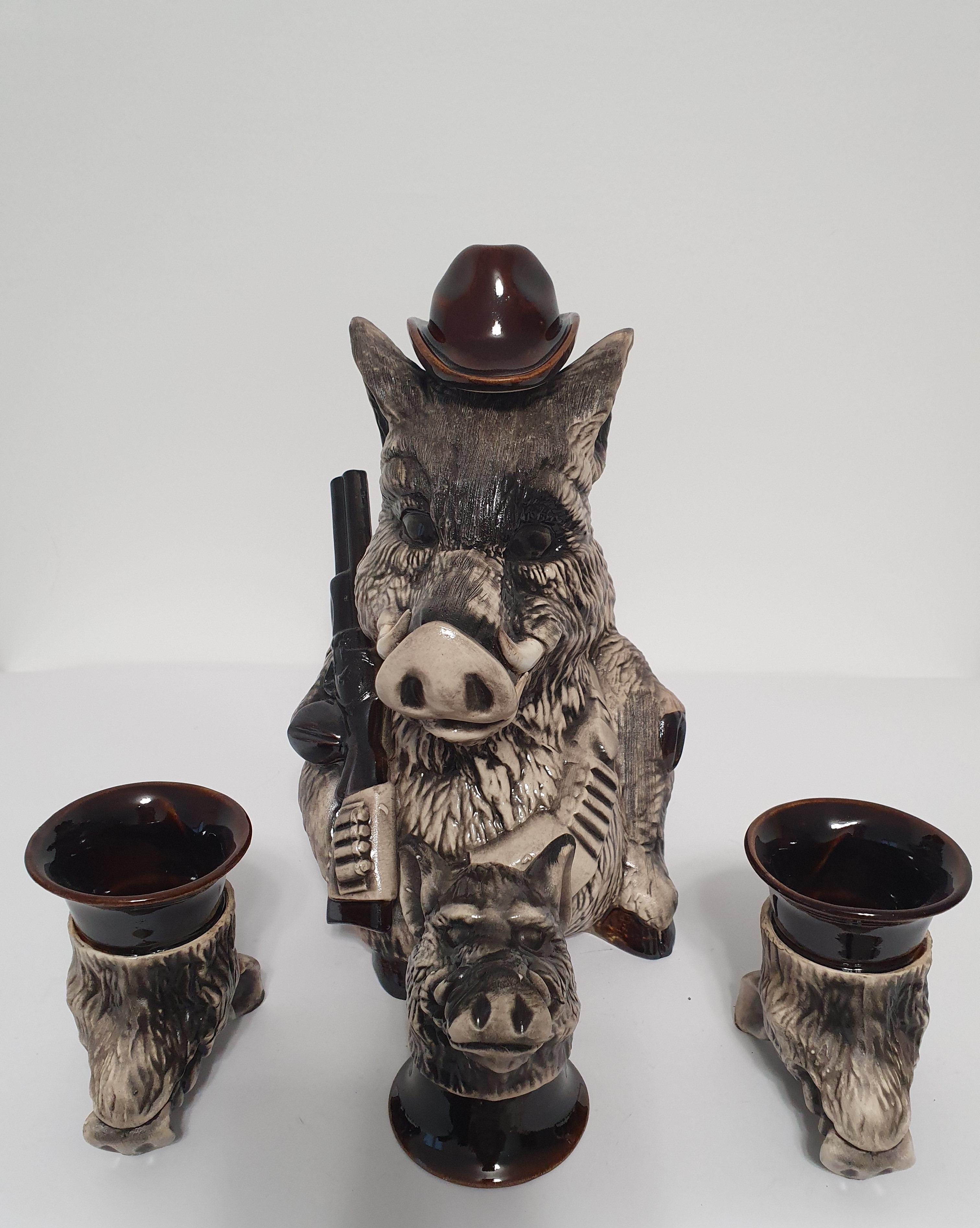 Подарочный набор для алкоголя штоф с рюмками Охотник керамика (3224)