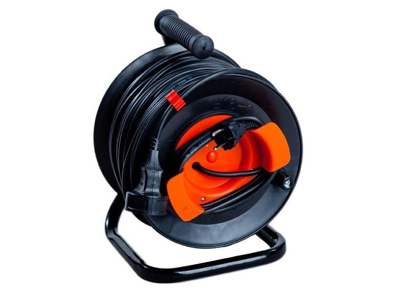 Удлинитель на катушке Лемира У16-03 ПВС с выносной розеткой 2х1,5 70 м (26214090)