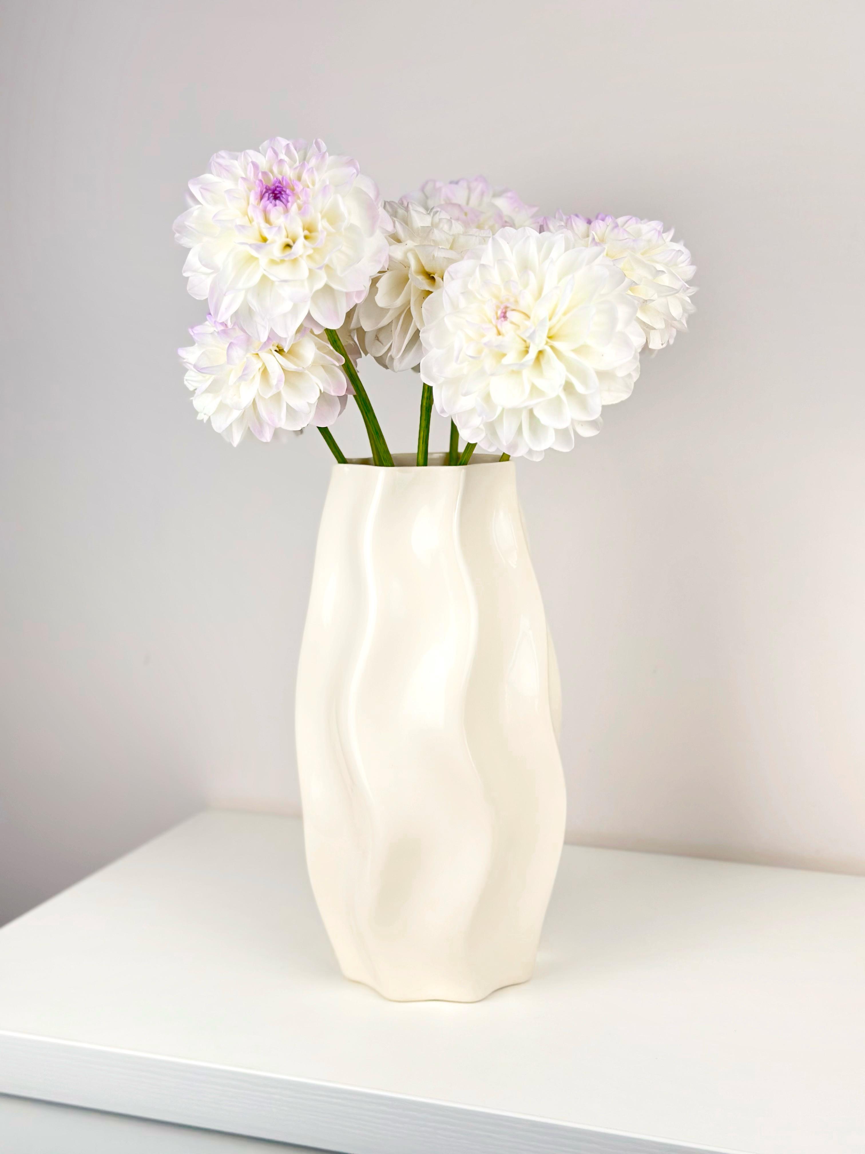 Ваза для квітів та декору керамічна глиняна Хвиля 30 см Бежевий (4001-9)