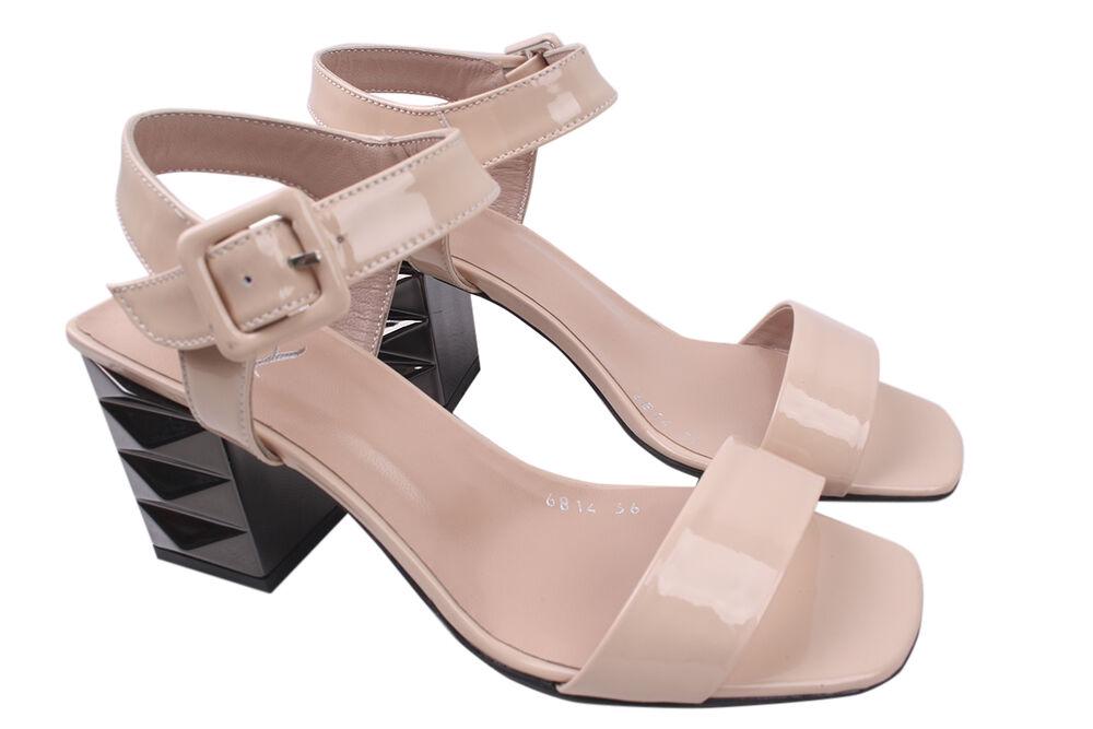 Босоножки женские Aquamarin на каблуке из лаковой кожи р. 36 Бежевый (1786-20LB)