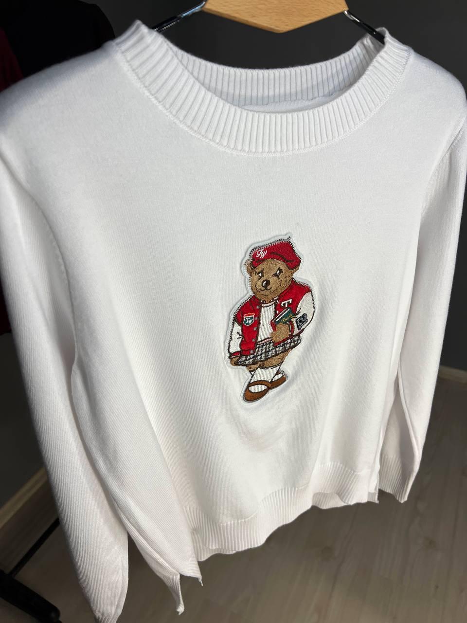 Светр жіночий A-N 2609 базовий тонкий Ведмедик середня довжина OS Червоний/Білий (3740) - фото 6 Светр жіночий A-N 2609 базовий тонкий Ведмедик середня довжина OS Червоний/Білий (3740) - фото 6