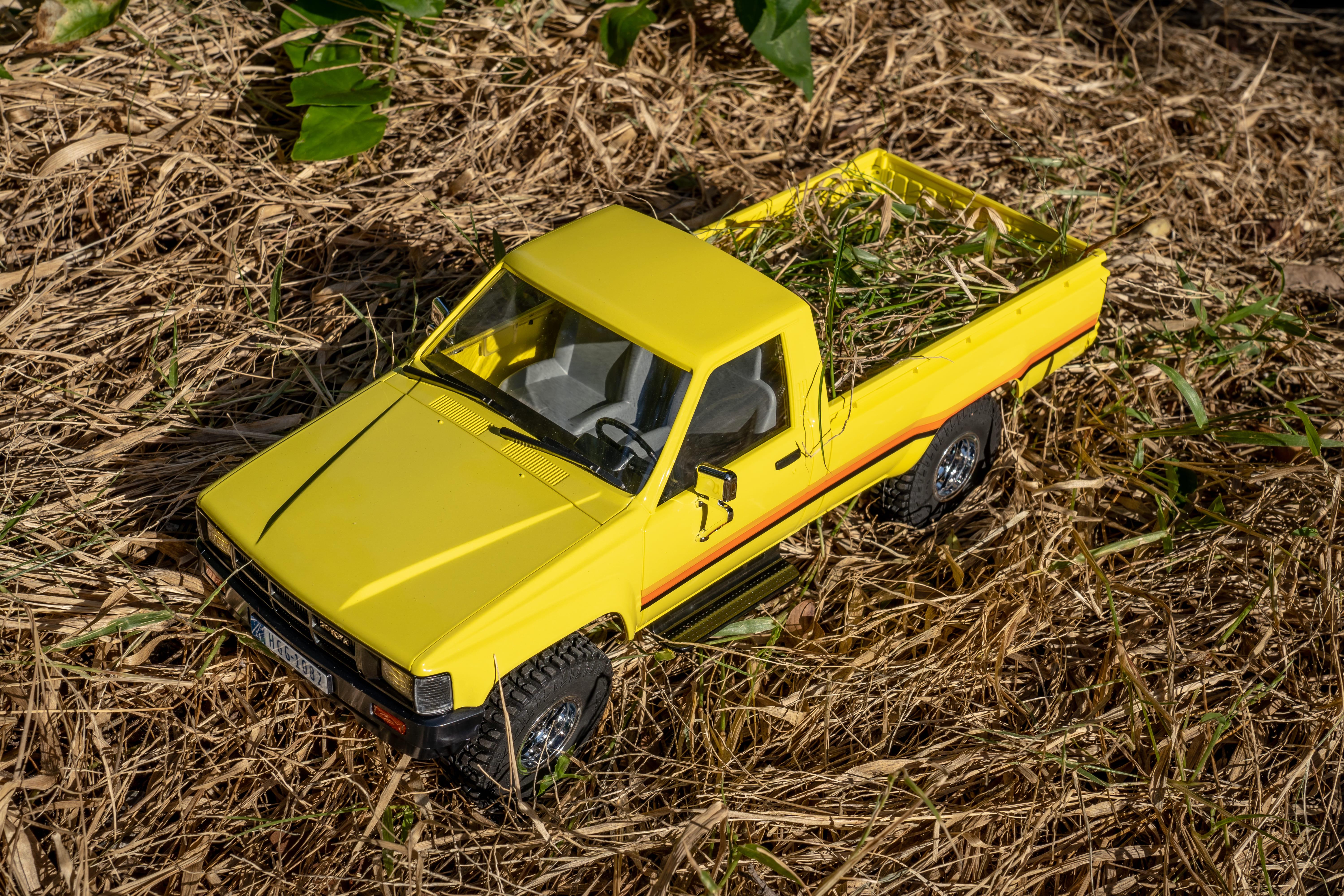 Машинка на радіокеруванні FMS 1:18 Toyota Hilux RTR - фото 16 Машинка на радіокеруванні FMS 1:18 Toyota Hilux RTR - фото 16