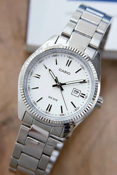 Наручний годинник жіночий Casio LTP-1302D-7A1VDF d 30 мм Срібний/Білий (2463848865) - фото 2 Наручний годинник жіночий Casio LTP-1302D-7A1VDF d 30 мм Срібний/Білий (2463848865) - фото 2