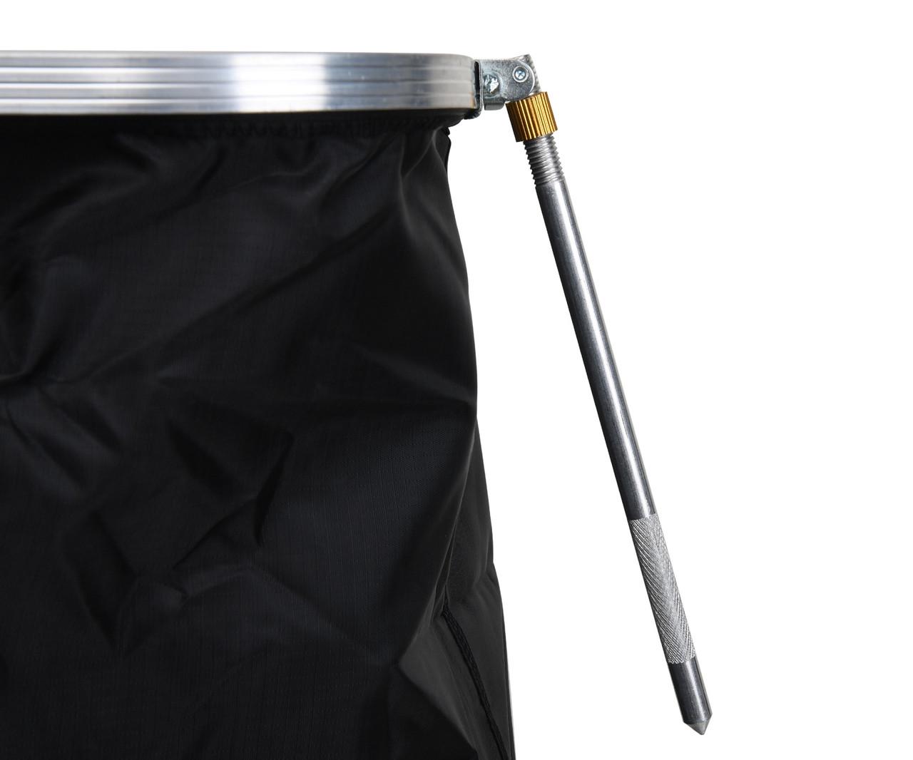 Садок Flagman Avenger Keepnet M 31x39x300 см со стойкой и сумкой (2610453045) - фото 2 Садок Flagman Avenger Keepnet M 31x39x300 см со стойкой и сумкой (2610453045) - фото 2