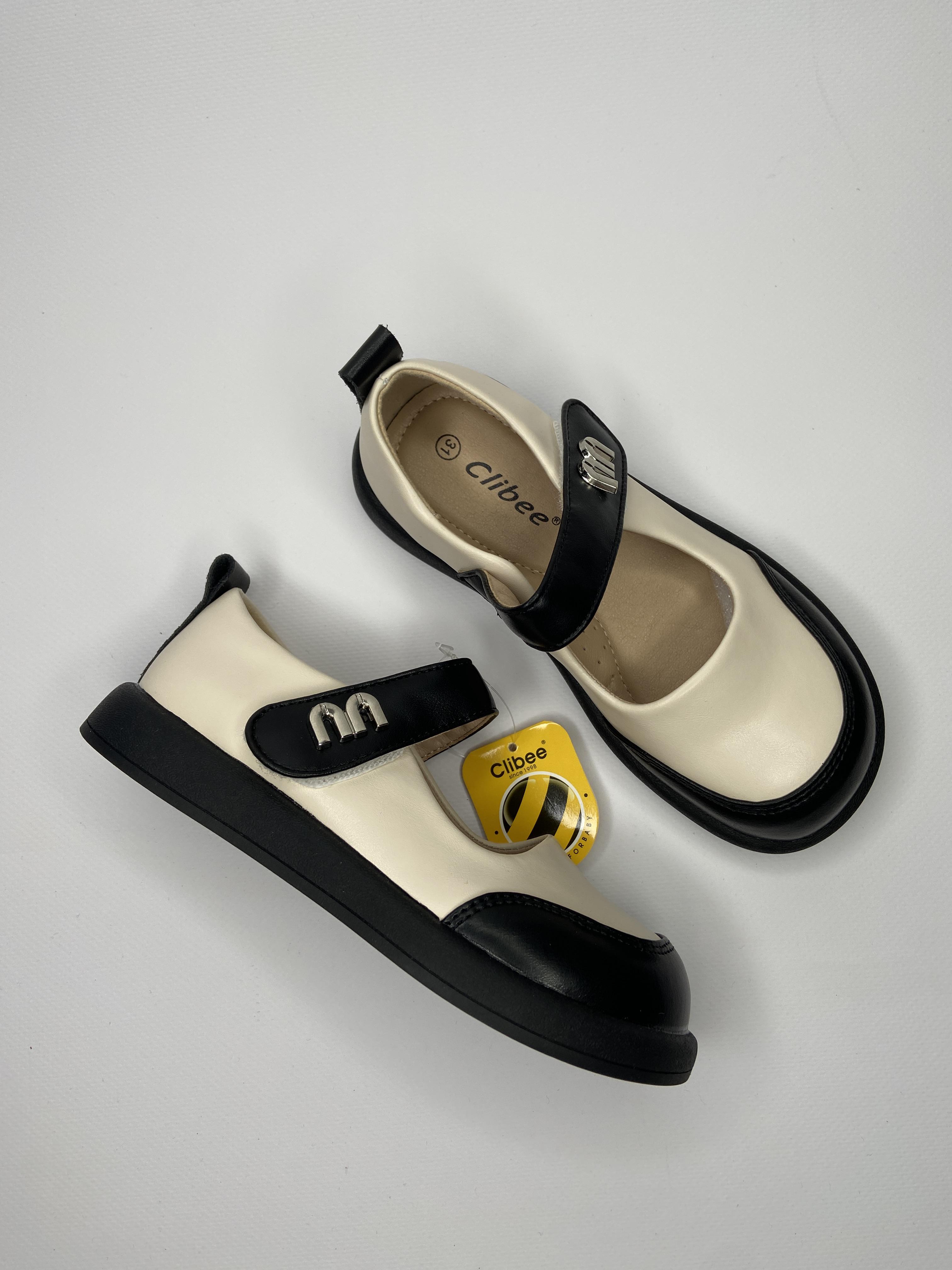 Туфлі дитячі Clibee 543211 для дівчинки р. 35 21,5 см Бежево-чорний (25272635) - фото 2 Туфлі дитячі Clibee 543211 для дівчинки р. 35 21,5 см Бежево-чорний (25272635) - фото 2