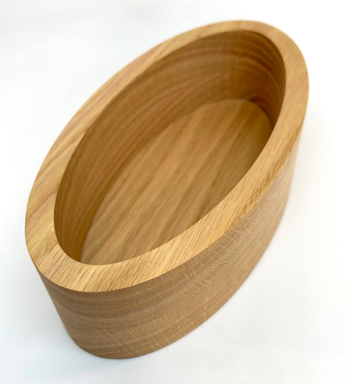 Овальная емкость из красного дуба со скругленным бортиком для изготовления контейнерной свечи (9276203)