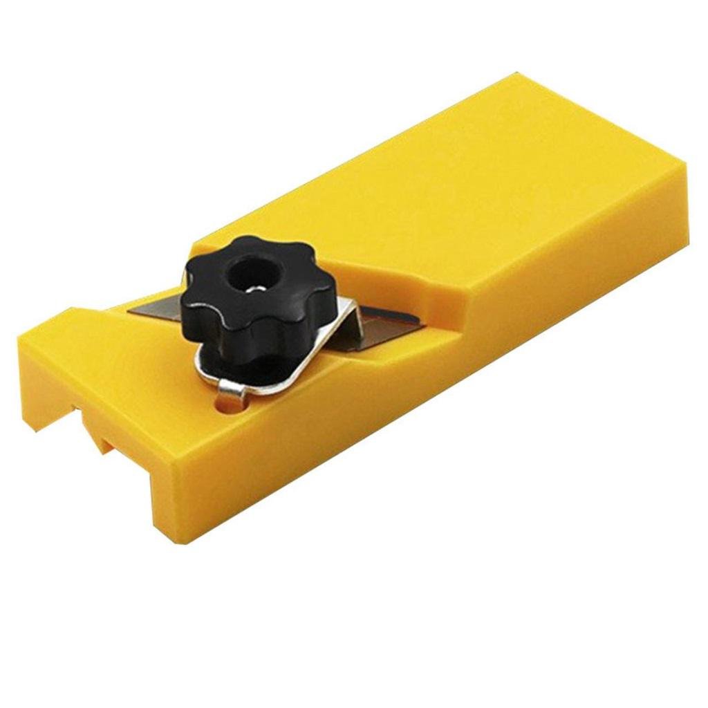 Рубанок кромочний для гіпсокартону та дерева 2 пази (137821) Рубанок кромочний для гіпсокартону та дерева 2 пази (137821)