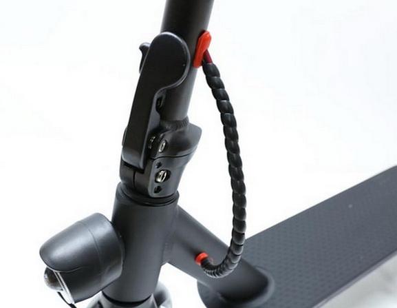 Електросамокат Crosser E9 Premium Max Perforation 600 Вт Чорний - фото 4 Електросамокат Crosser E9 Premium Max Perforation 600 Вт Чорний - фото 4