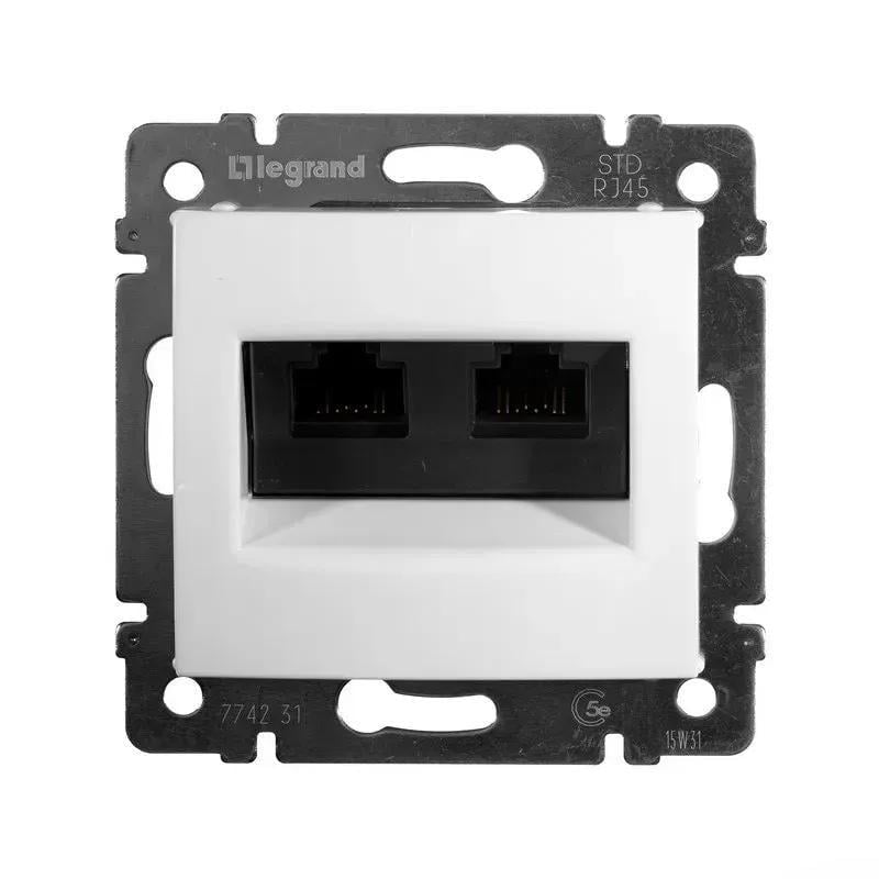 Розетка комп'ютерна подвійна Legrand Valena cat.5 Білий (774231)