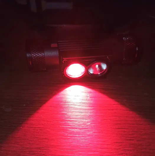 Ліхтар налобний Boruit H02B-Red з червоним світлом з акумулятором 3400 мАг - фото 5 Ліхтар налобний Boruit H02B-Red з червоним світлом з акумулятором 3400 мАг - фото 5