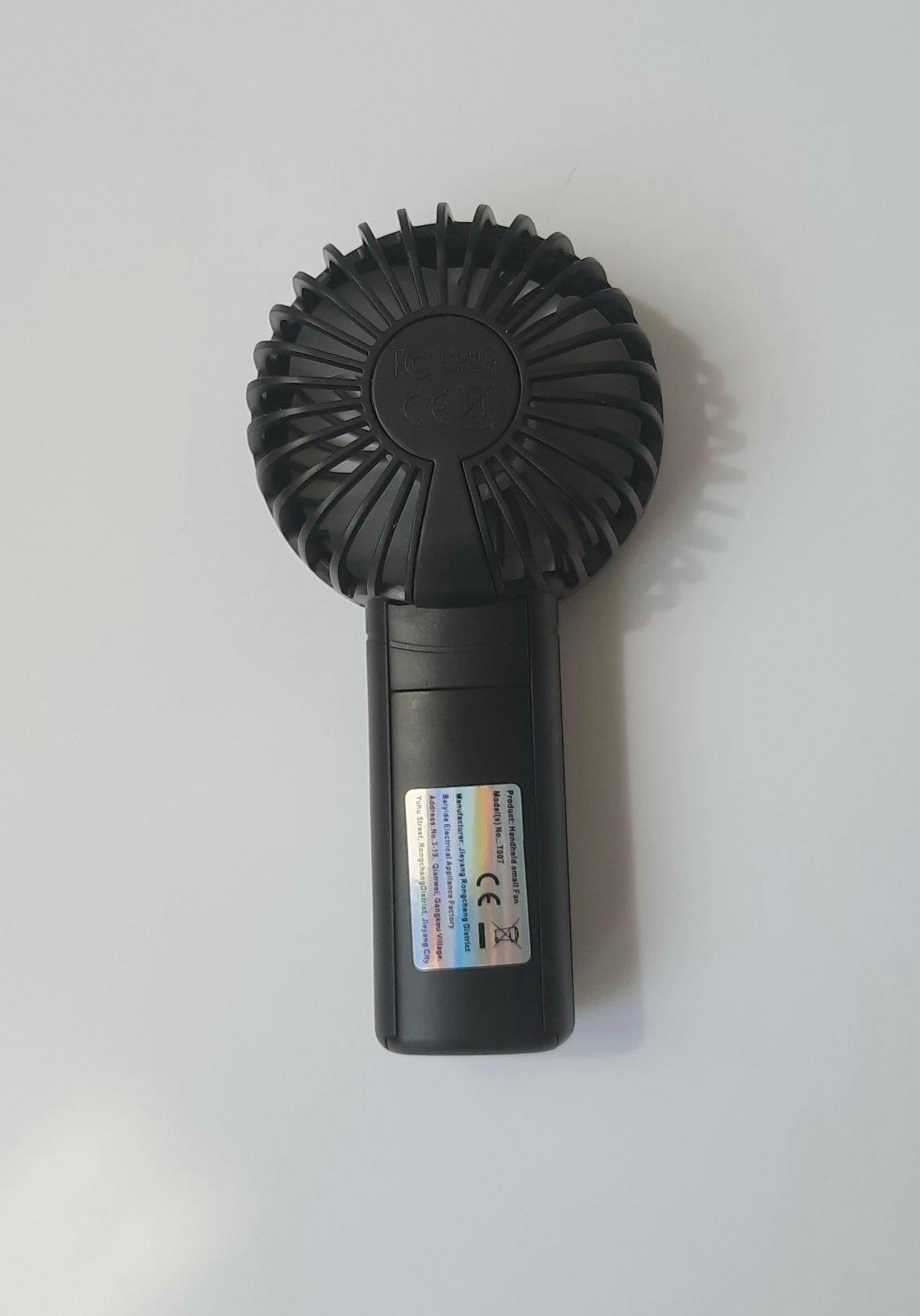 Вентилятор ручний від 2 батарей ААА Чорний (WF-7122) - фото 6 Вентилятор ручний від 2 батарей ААА Чорний (WF-7122) - фото 6