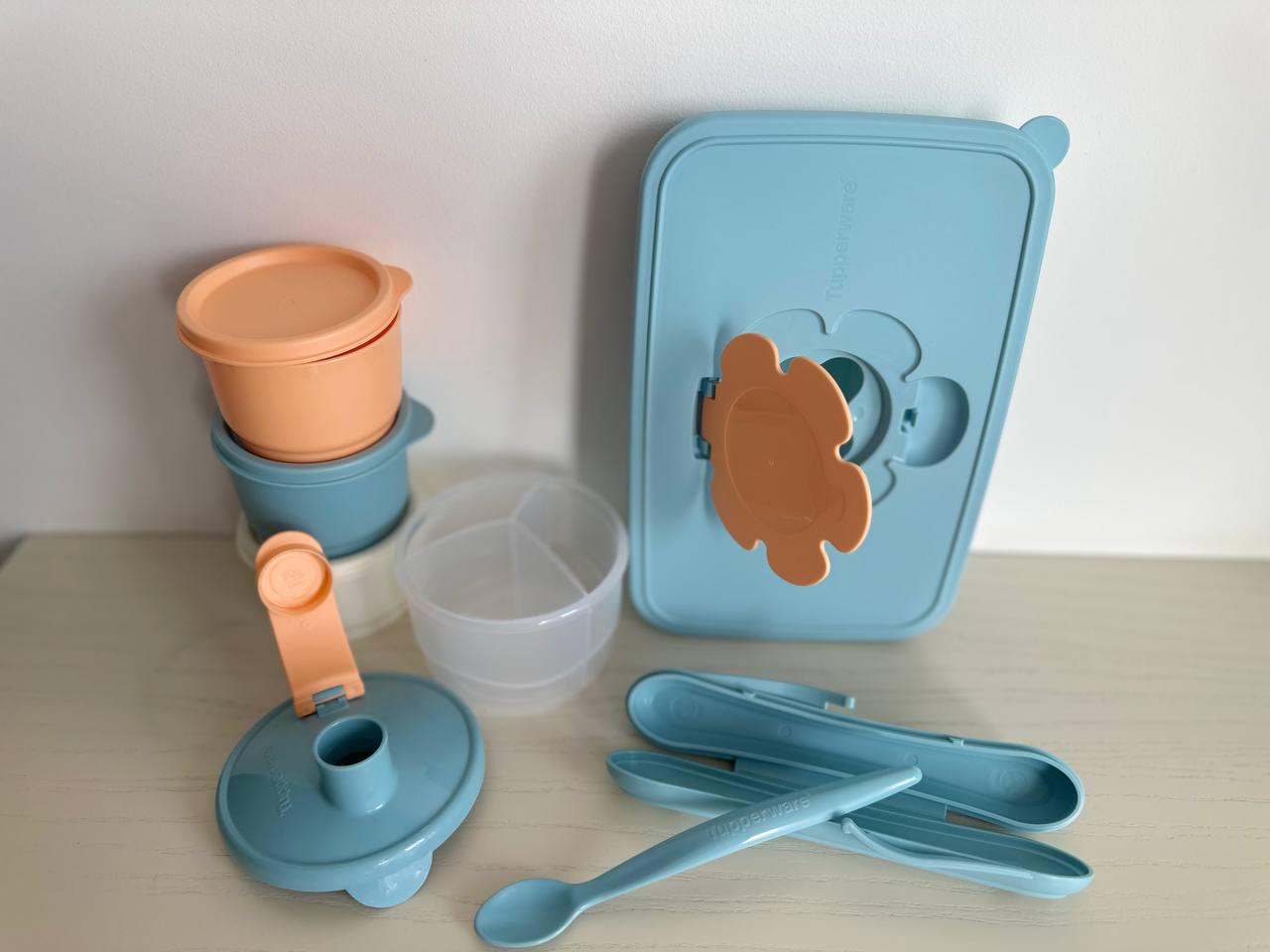 Набір контейнерів Tupperware для серветок із роздільником 250 мл/закусочні стаканчики 3 шт. 125 мл/ложка у футлярі (307) - фото 3 Набір контейнерів Tupperware для серветок із роздільником 250 мл/закусочні стаканчики 3 шт. 125 мл/ложка у футлярі (307) - фото 3