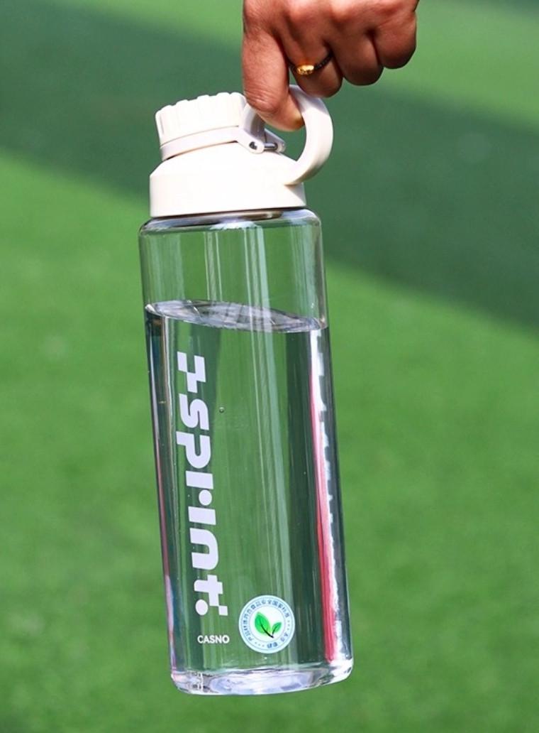 Пляшка спортивна для води Casno з ручкою 1 л Прозорий білий (2600702770) - фото 2 Пляшка спортивна для води Casno з ручкою 1 л Прозорий білий (2600702770) - фото 2