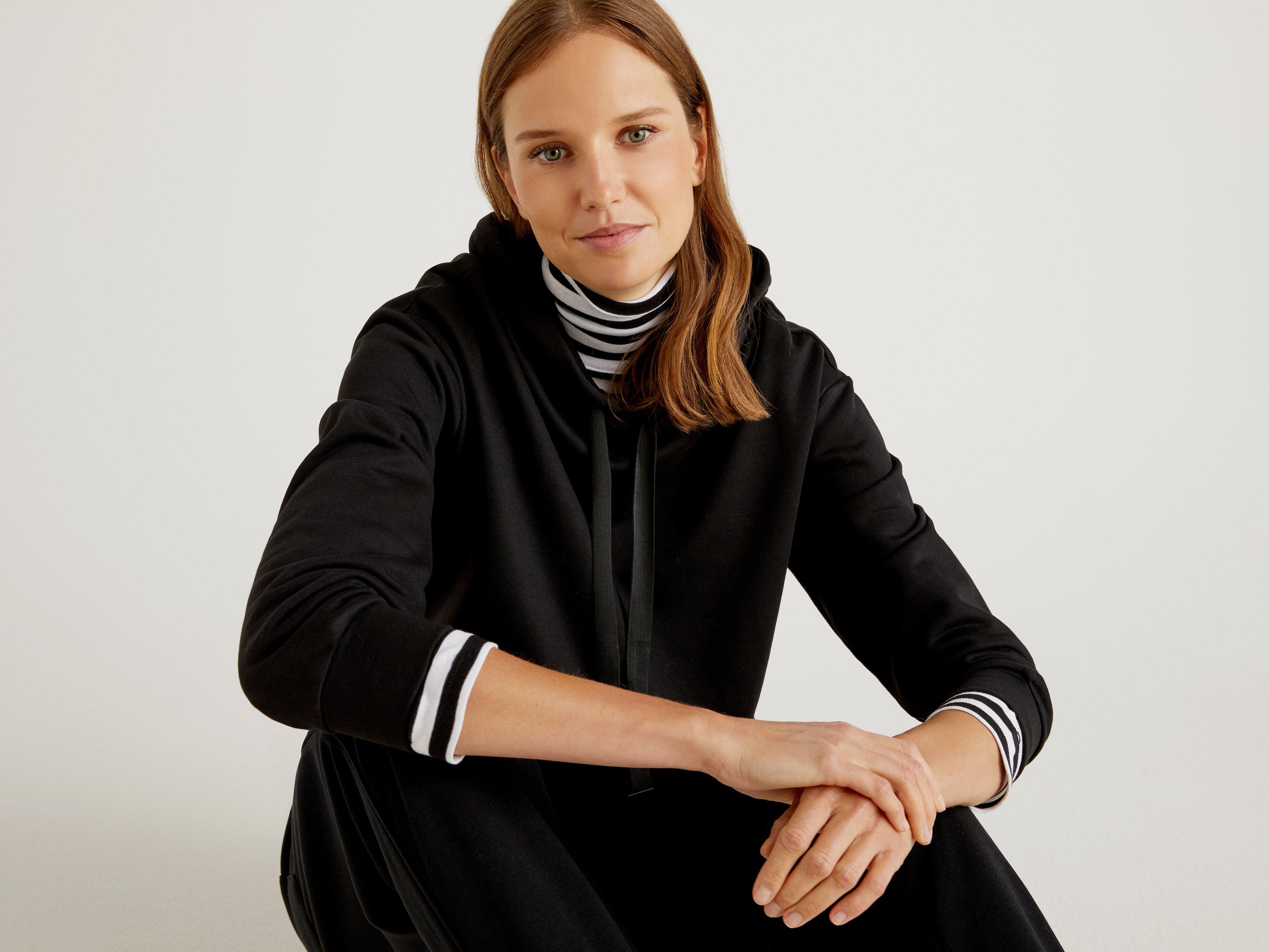 Світшот жіночий Benetton 3qmhe2283 M Чорний - фото 2 Світшот жіночий Benetton 3qmhe2283 M Чорний - фото 2