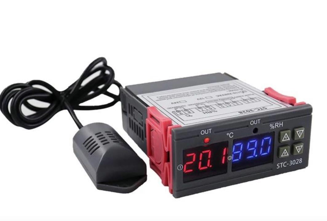 Термостат цифровой регулятор температуры и влажности 220 В (STC-3028)