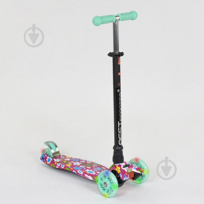 Самокат Best Scooter Maxi 25600/779-1343 Светящиеся Колёса (361637) Самокат Best Scooter Maxi 25600/779-1343 Светящиеся Колёса (361637)