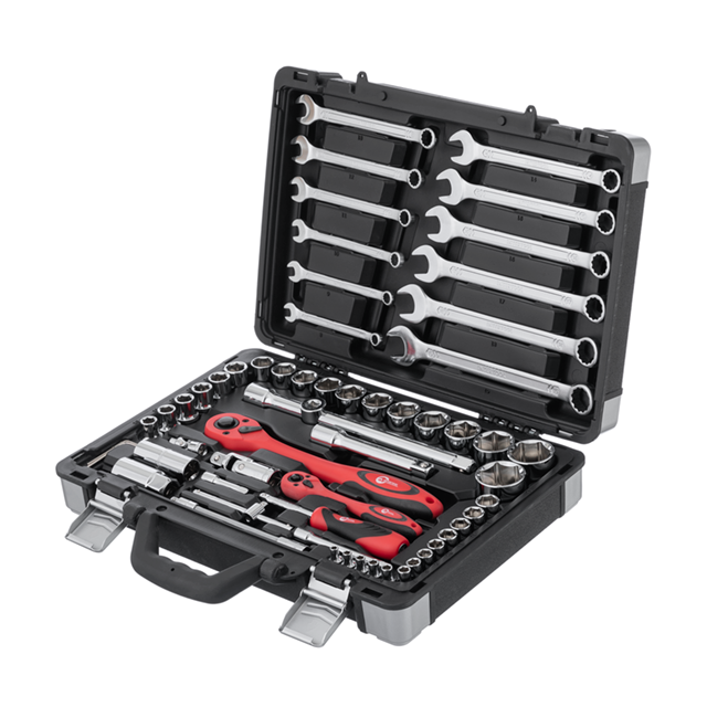 Набір інструментів професійний Intertool 1/4" & 1/2" 61 од. (ET-6061)