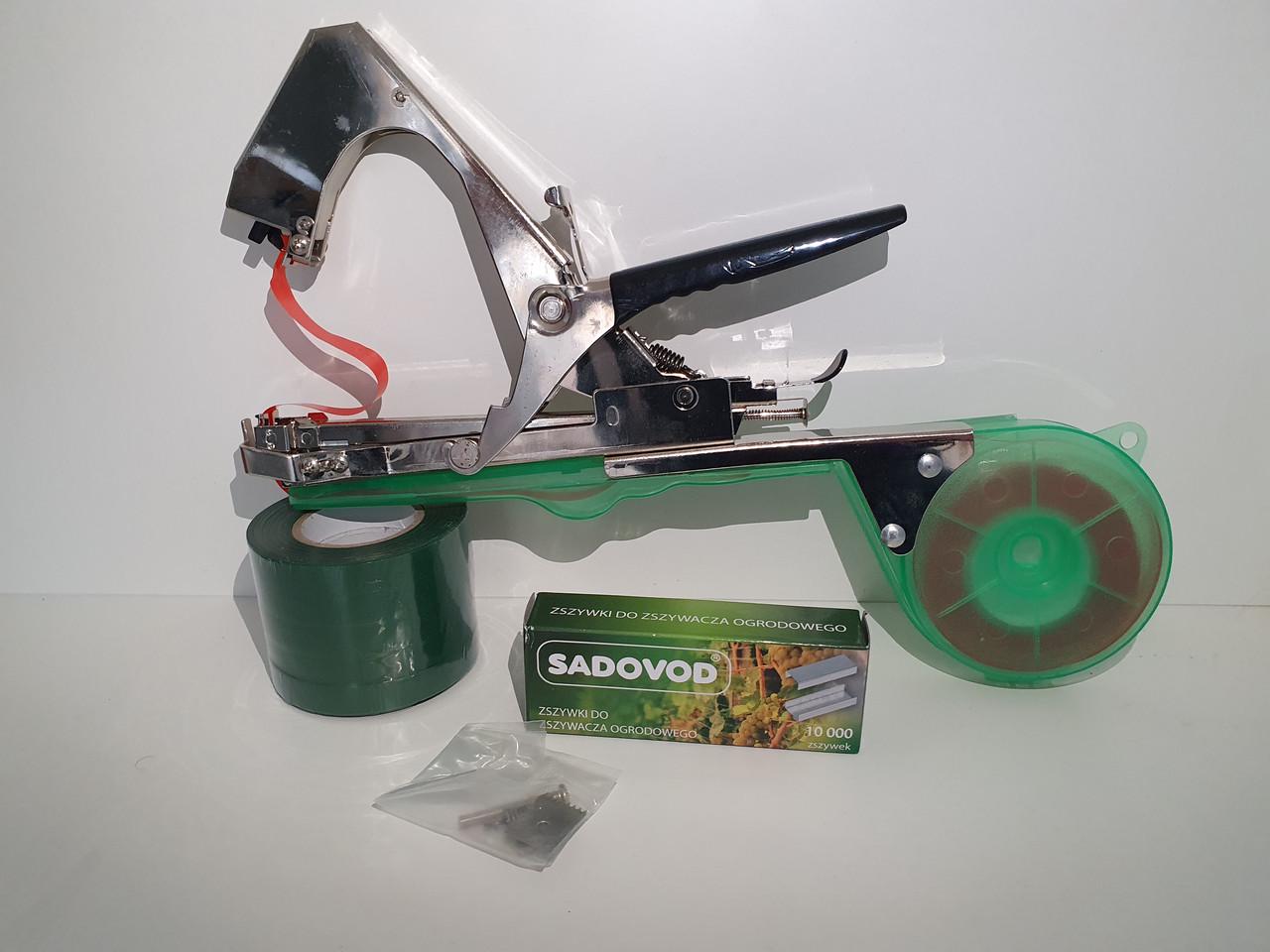 Набір для підв'язування рослин Tapetool/стрічка 150 мкр/скоби 10 000 шт. - фото 2 Набір для підв'язування рослин Tapetool/стрічка 150 мкр/скоби 10 000 шт. - фото 2