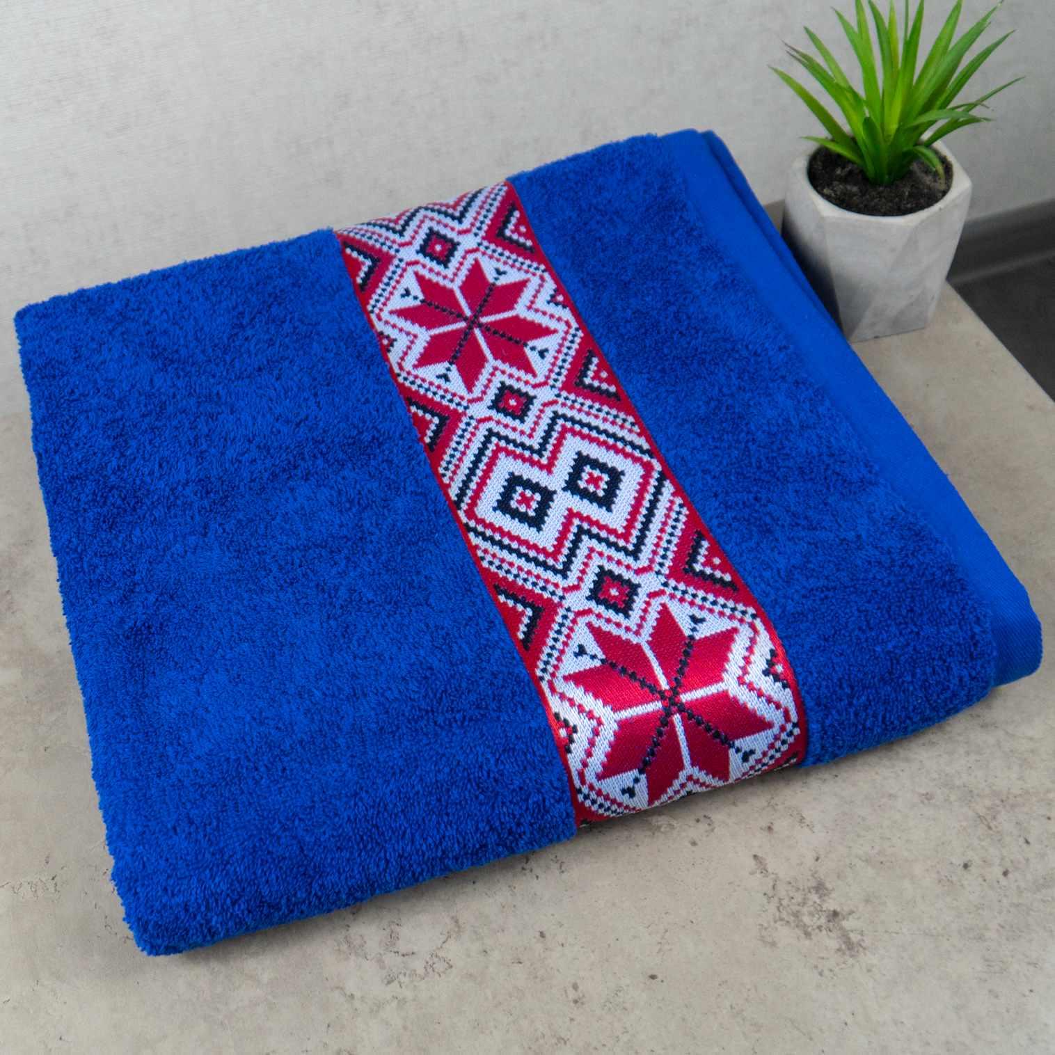 Рушник банний махровий GM Textile Ukrainian style з вишивкою 450 г/м2 70х140 см Синій (450-140-Ukr-blue) Рушник банний махровий GM Textile Ukrainian style з вишивкою 450 г/м2 70х140 см Синій (450-140-Ukr-blue)