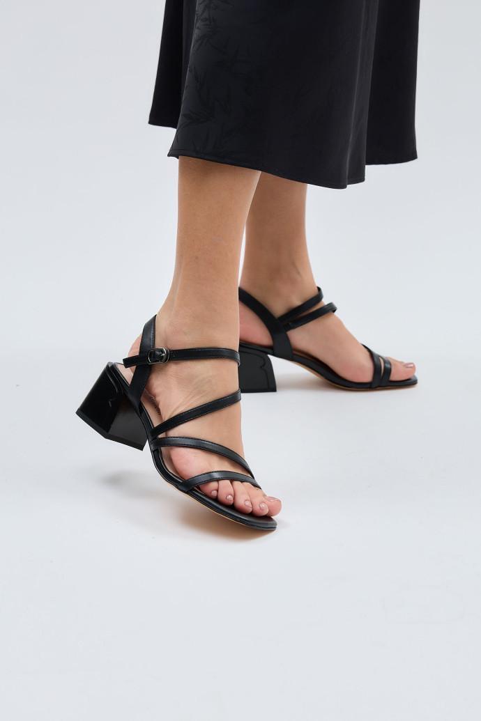 Босоножки женские Fabio Monelli кожаные р. 36 Черный (197383) - фото 4 Босоножки женские Fabio Monelli кожаные р. 36 Черный (197383) - фото 4