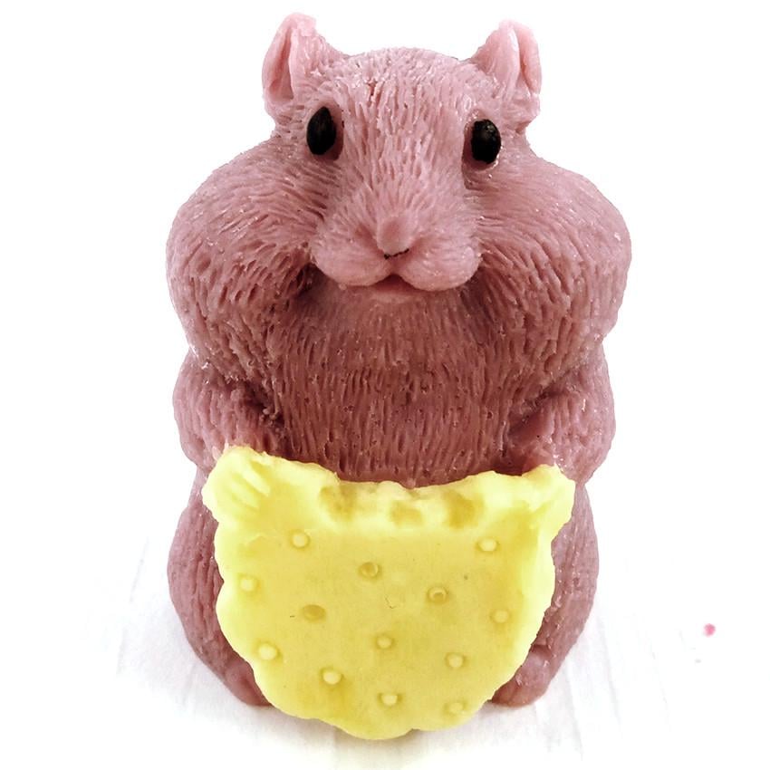 Мило ручна робота дитяче Хом'як з печивом 60 г (00076) Мило ручна робота дитяче Хом'як з печивом 60 г (00076)