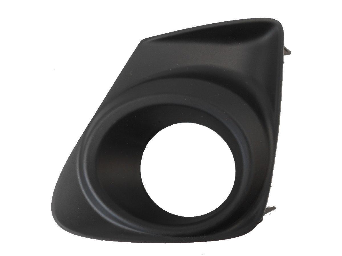 Решетка бампера AVTM Toyota Corolla 10-13 левая с отверстиями для противотуманок 7015 913