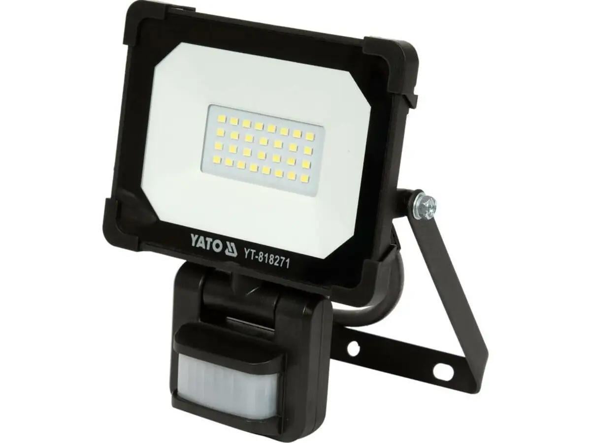 Прожектор с SMD-диодным излучателем и датчиком движения YATO: 20 Вт, 230 В, 1900 лм, 30 диодов [16]