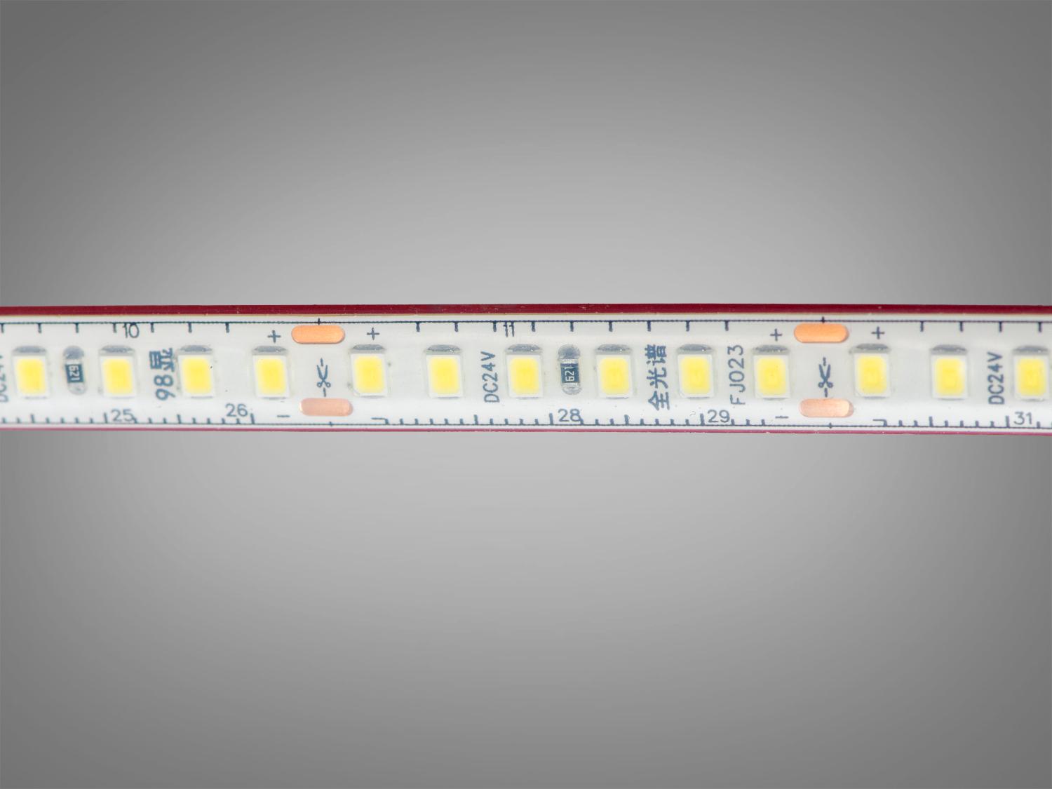 Світлодіодна стрічка 24 В 180 діодів на метр герметична 8 мм Нейтральний білий (P24-2835-180-NW-68-8/10) - фото 3 Світлодіодна стрічка 24 В 180 діодів на метр герметична 8 мм Нейтральний білий (P24-2835-180-NW-68-8/10) - фото 3