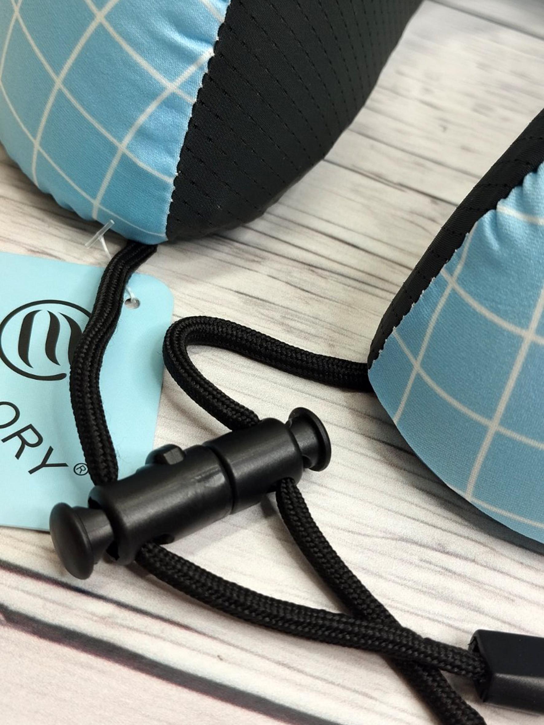 Подушка для путешествий Malloory Home в клетку 28х30 см Голубой (18571434) - фото 3 Подушка для путешествий Malloory Home в клетку 28х30 см Голубой (18571434) - фото 3