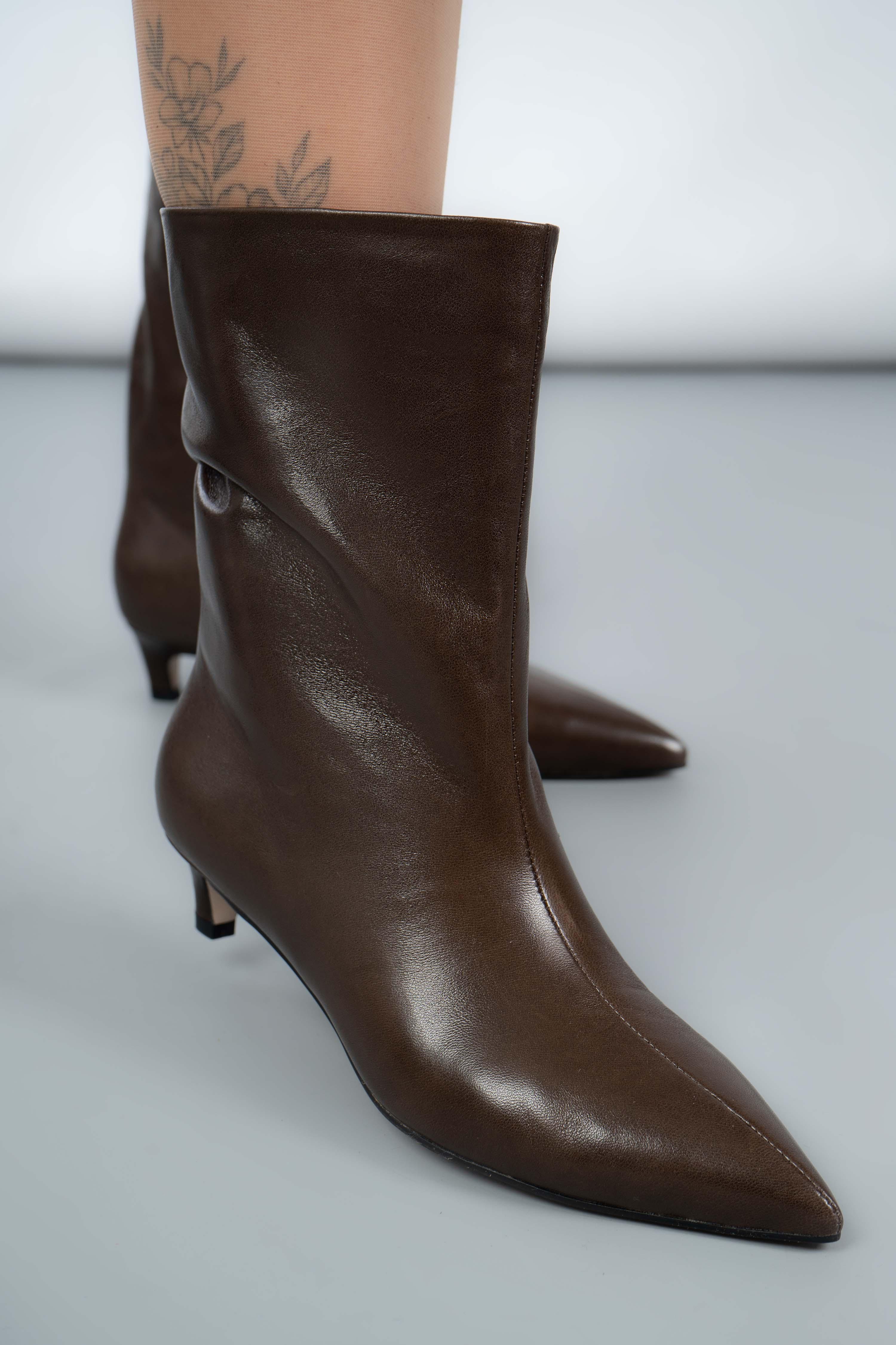 Ботинки женские Where Uwear Y4786N471-Y420AR 346708 кожа натуральная р. 40 Коричневый (346708_40)