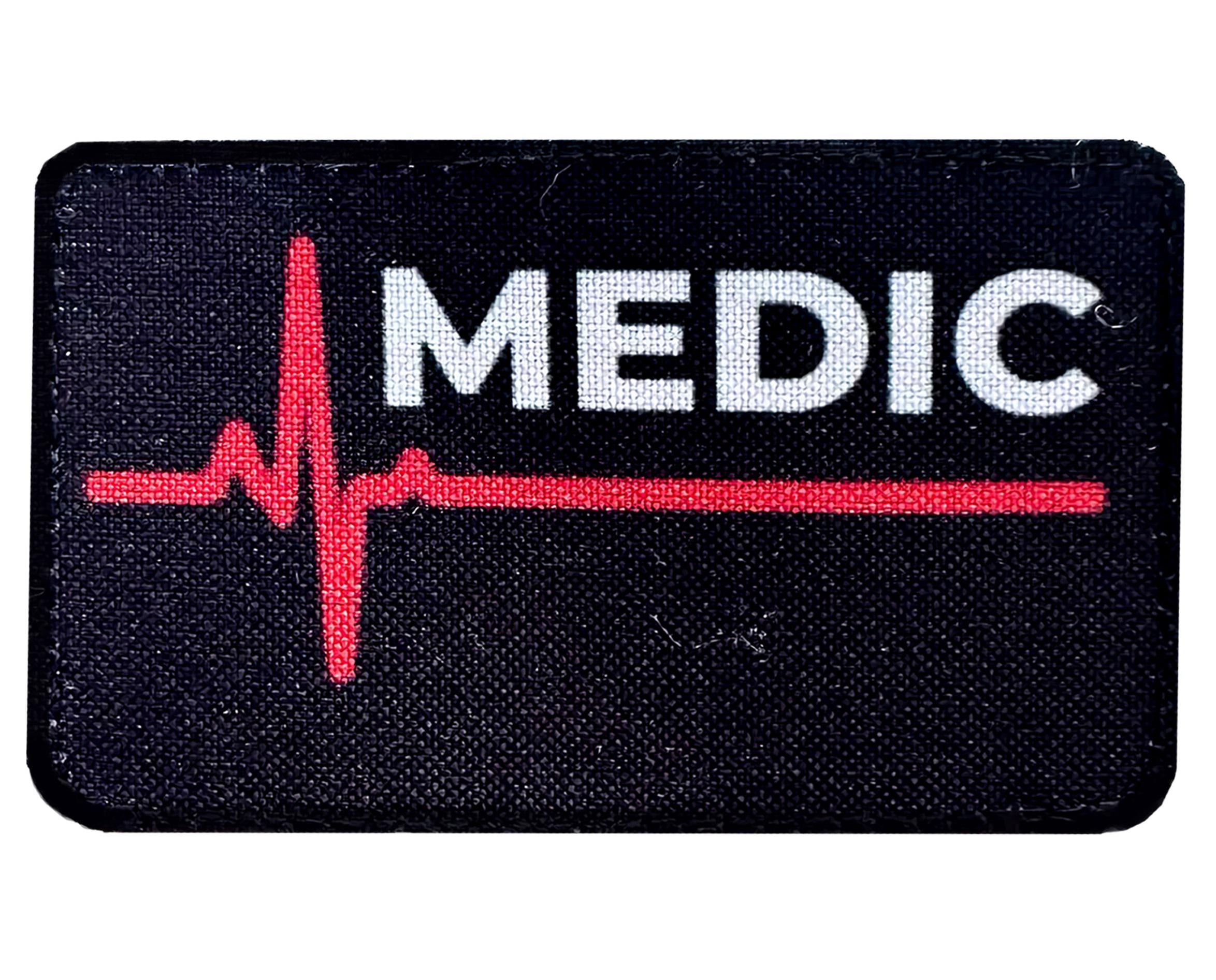 Шеврон MEDIC военный медик на липучке Разноцветный (MEDIСPULS)