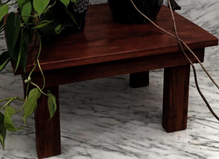 Стульчик из дерева Орель Савоярди (ТАБ-005516)