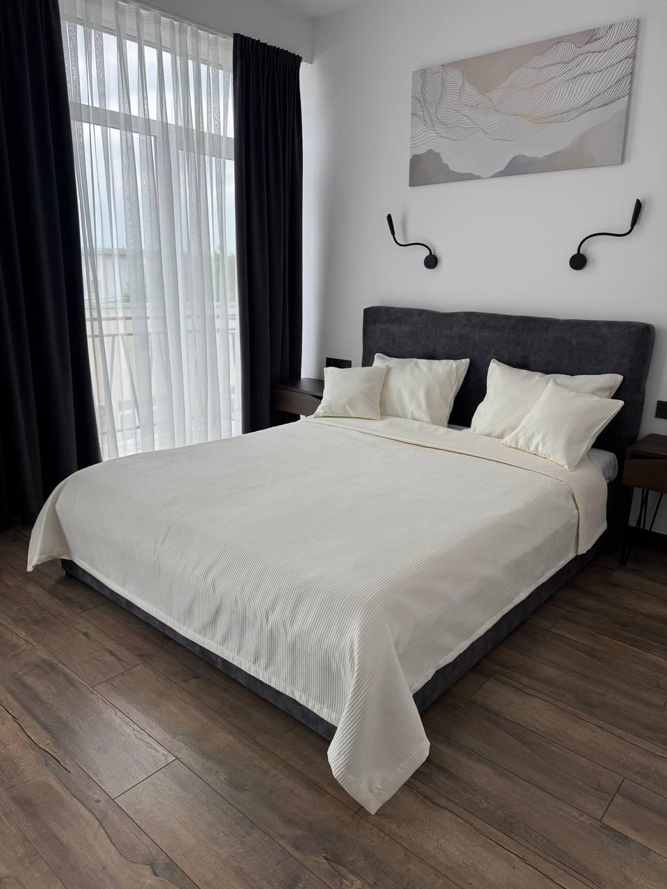 Покрывало с премиальными полосками хлопок 260х250 см Молочный (73901-2-260x250cm) - фото 7 Покрывало с премиальными полосками хлопок 260х250 см Молочный (73901-2-260x250cm) - фото 7