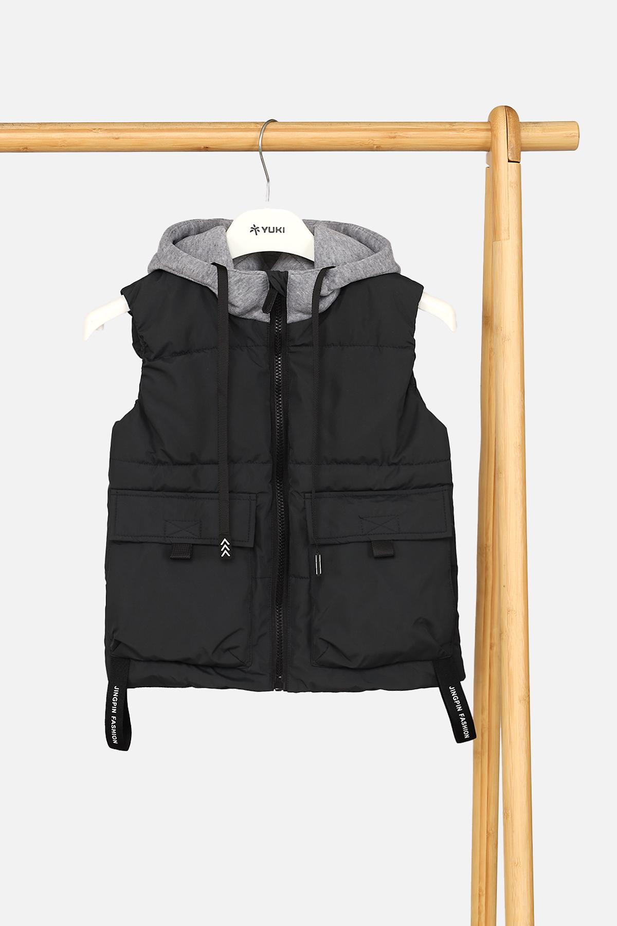 Жилет для мальчика утепленный 116 см Графитовый (SKT001041115)