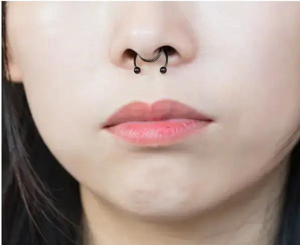 Септум-обманка для пірсингу універсальний Чорний (9026) - фото 3 Септум-обманка для пірсингу універсальний Чорний (9026) - фото 3