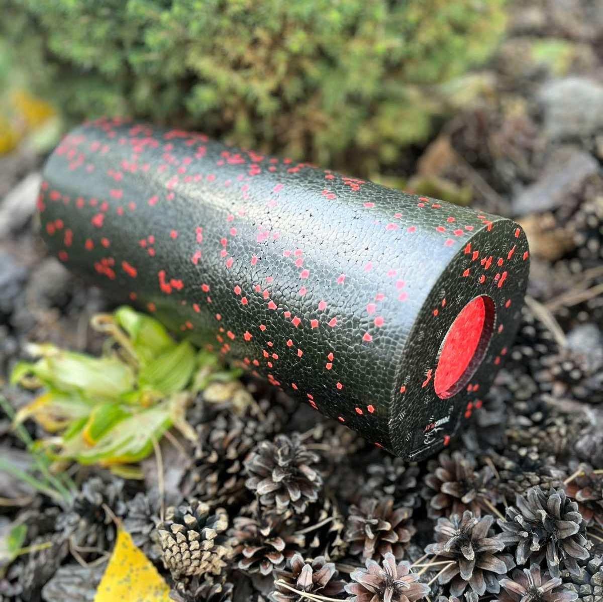 Ролик масажний гладкий PowerPlay PP-4348 2in1 EPP Foam Roller 33x14 см Чорний/Червоний (A-013240) - фото 5