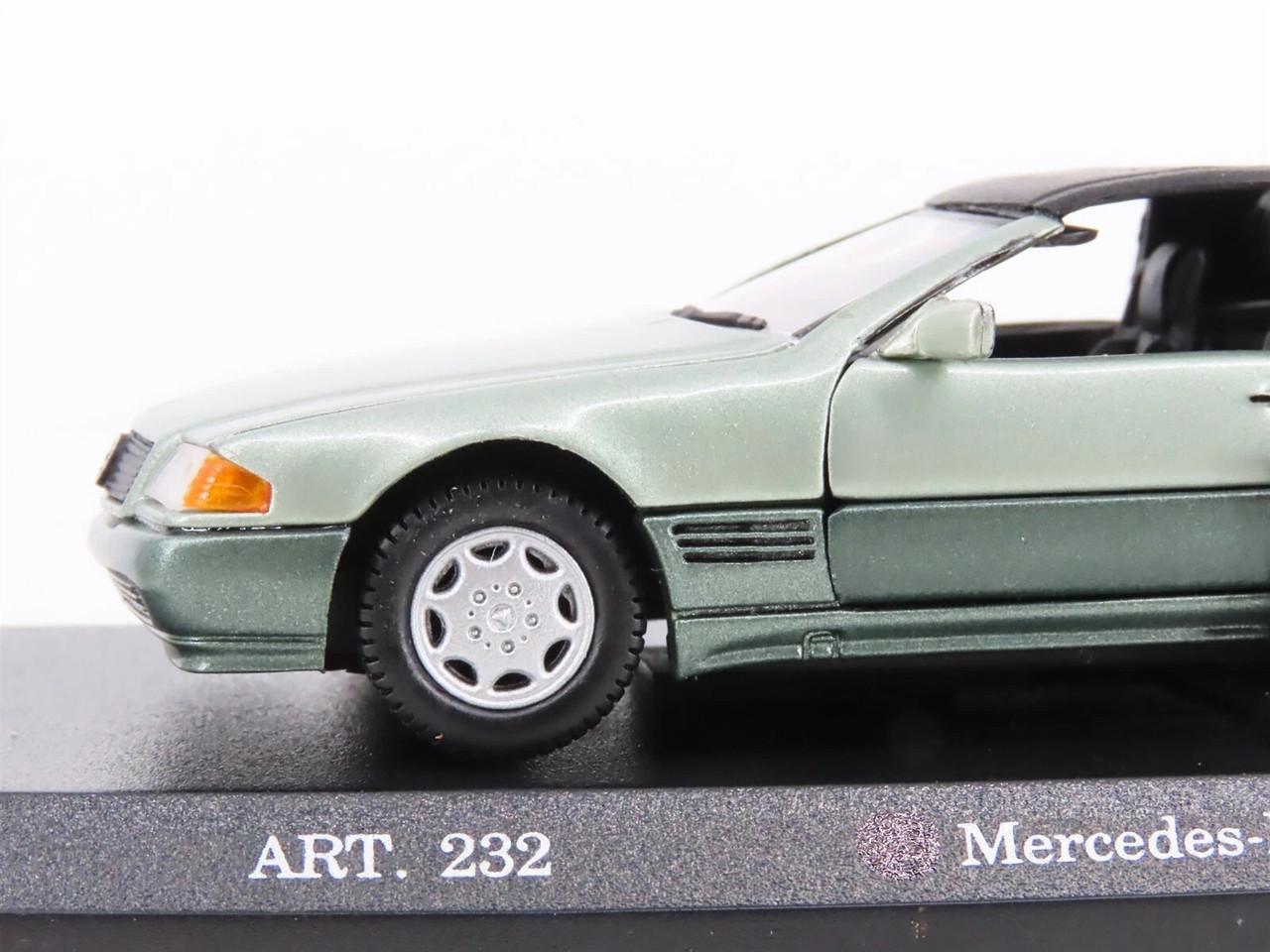 Игрушечная машинка Matchbox Collectibles 1:43 Mercedes 320 SL Soft Top 1990 s Detail Cars Titanium №232 (9DC-232) - фото 3 Игрушечная машинка Matchbox Collectibles 1:43 Mercedes 320 SL Soft Top 1990 s Detail Cars Titanium №232 (9DC-232) - фото 3