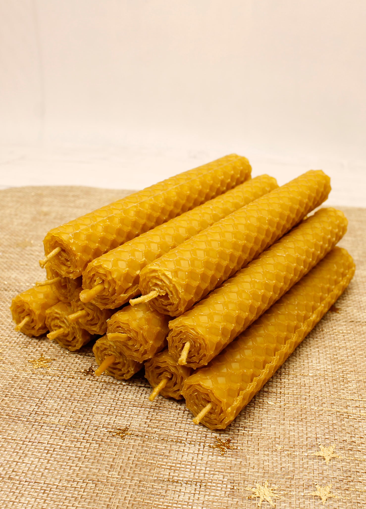 Подарочный набор крафтовые свечи из вощины №46 12 шт. (10-0315)