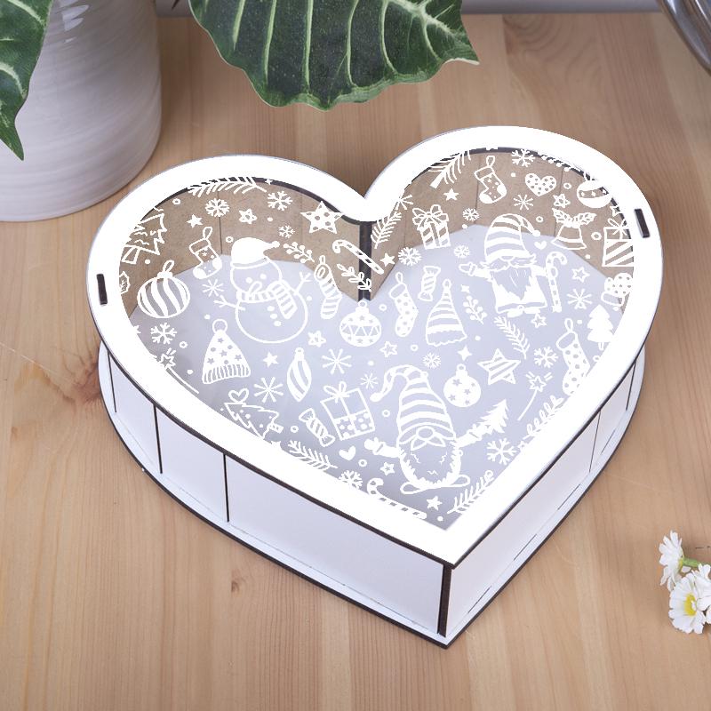 Коробка сердце деревянная с новогодним принтом 22,5 см (5805-11)