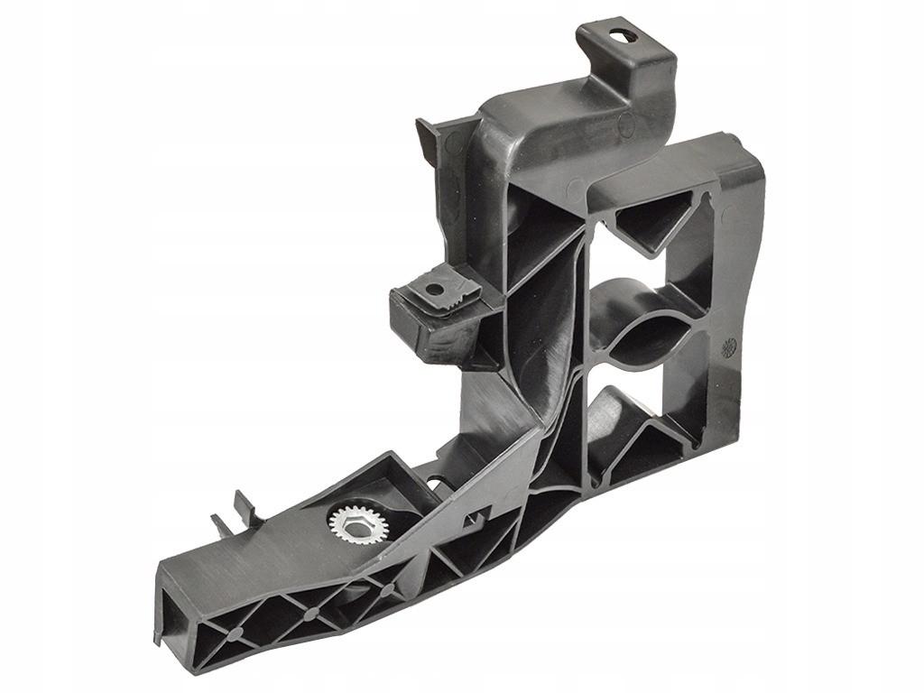 Крепление переднего бампера Audi A7 14-18 4G7 правое (4G8807084A)