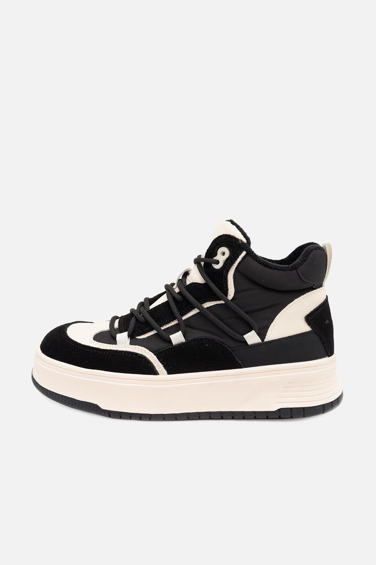 Кеди жіночі на платформі ЦБ-00251128 р. 41 Чорний (SKT000995753)