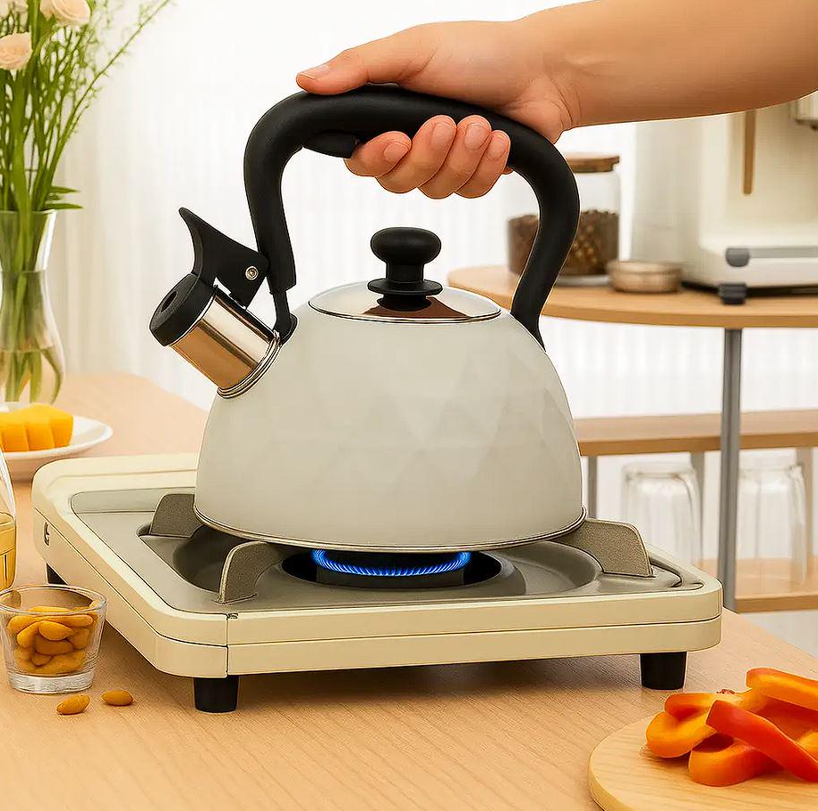 Чайник Kettle A1 зі свистком 3 л (30430) - фото 4 Чайник Kettle A1 зі свистком 3 л (30430) - фото 4