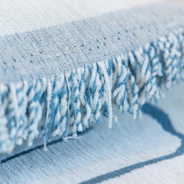 Плед покрывало на диван и кровать для мягкой мебели 180х230 см Синий с белым - фото 9 Плед покрывало на диван и кровать для мягкой мебели 180х230 см Синий с белым - фото 9