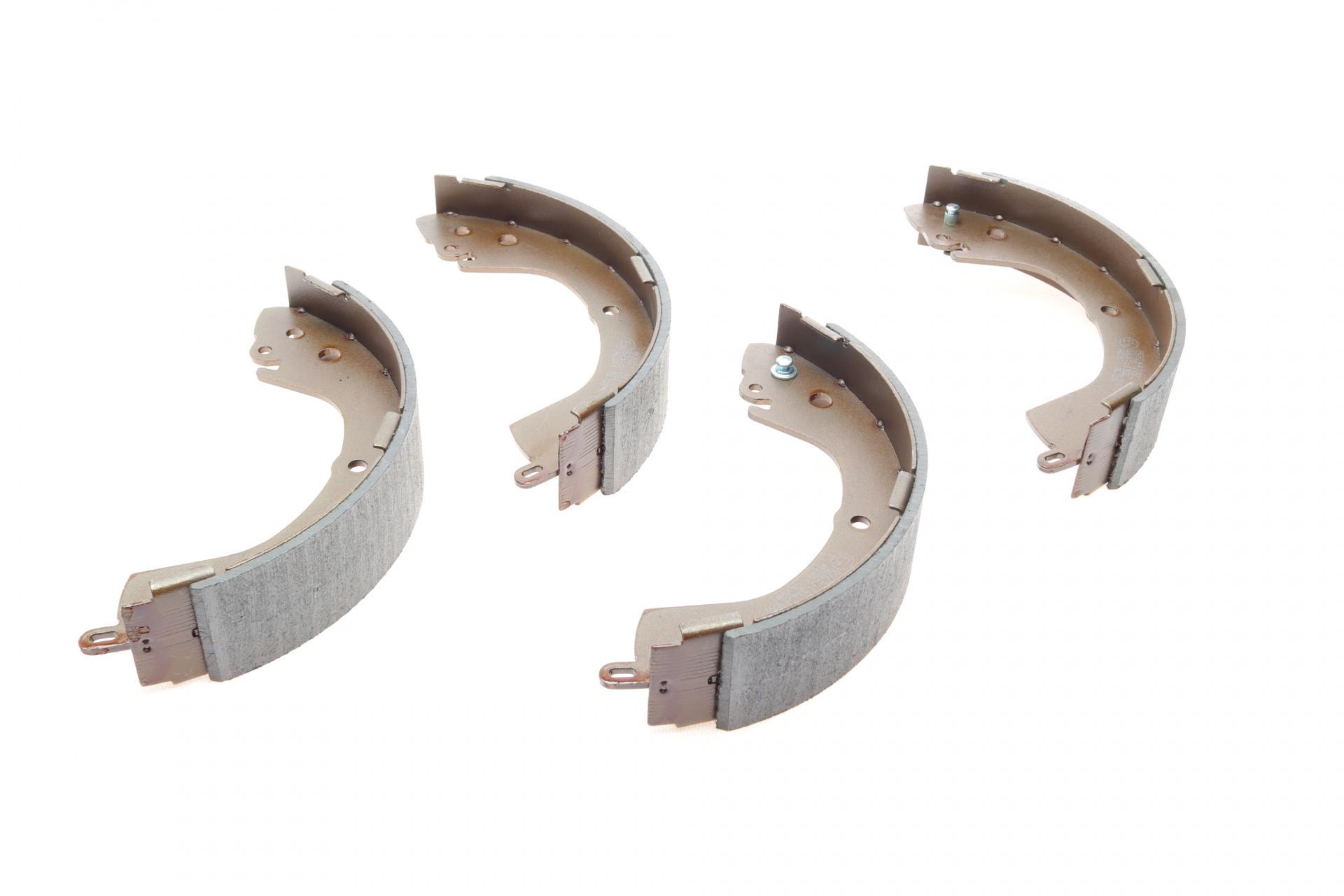 Колодки тормозные задние BLUE PRINT для Mitsubishi L200/L400 96- барабанные 269x53,8 мм (ADC44130)