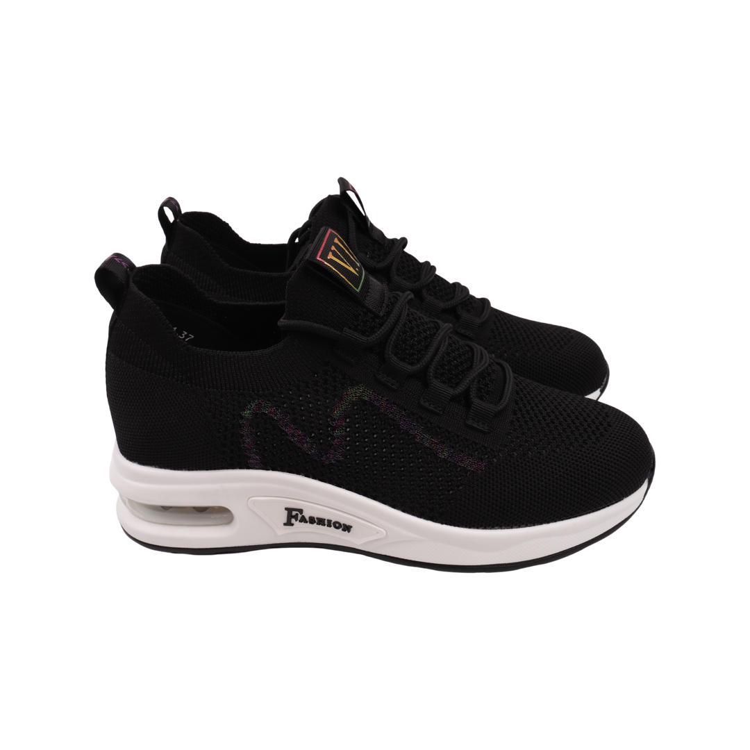 Кросівки жіночі Vikonty з текстилю р. 38 Чорний (354-22LK) Кросівки жіночі Vikonty з текстилю р. 38 Чорний (354-22LK)