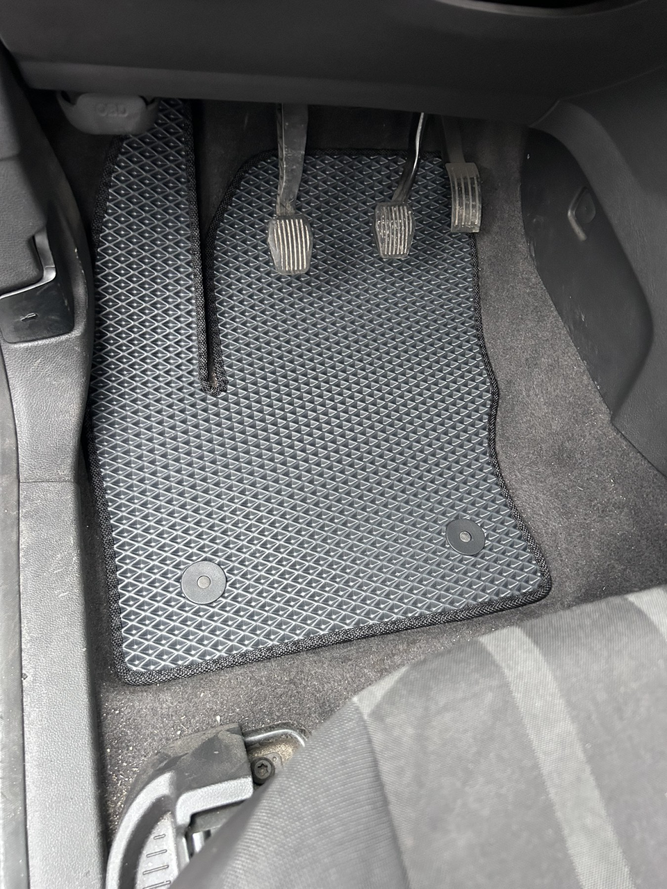 Автоковрики в салон EVA для Ford Connect Довга база 2013 (1486064099) Автоковрики в салон EVA для Ford Connect Довга база 2013 (1486064099)