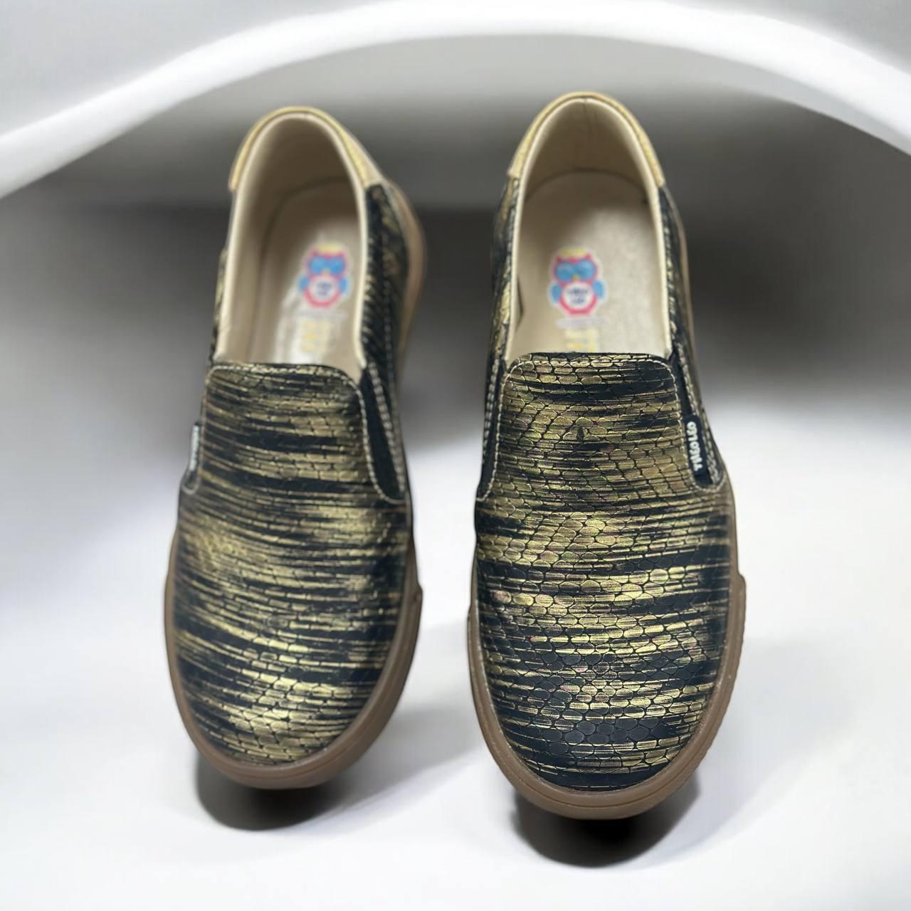 Слипоны детские Theo Leo с супинатором кожаные р. 31 Черный/Золотистый (25988308) - фото 4 Слипоны детские Theo Leo с супинатором кожаные р. 31 Черный/Золотистый (25988308) - фото 4