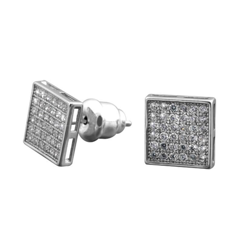 Колье серебряное с геометрическим подвесом в форме ромба и белыми фианитами